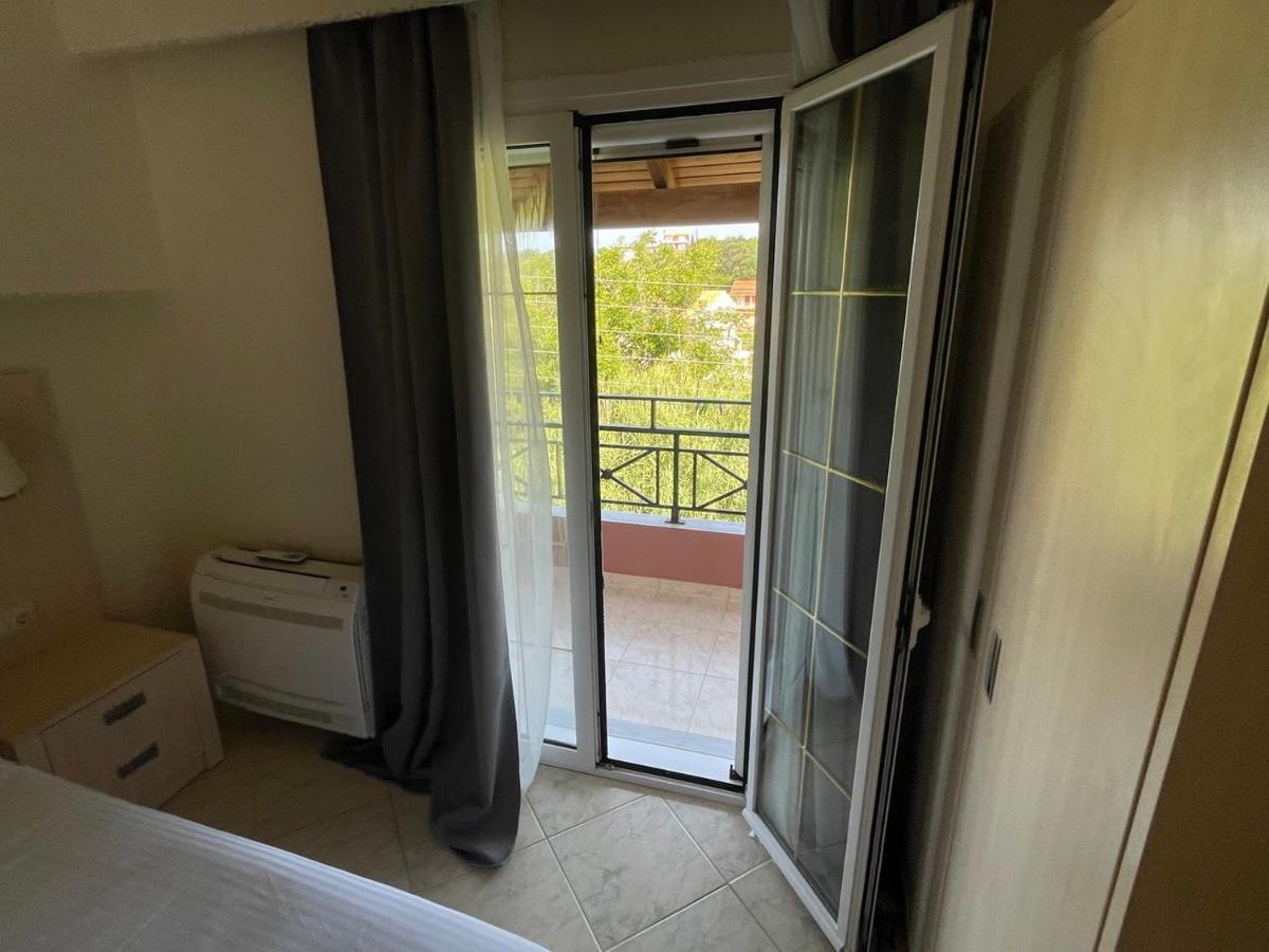 Angelika House 2 Lägenhet Marathiás Exteriör bild