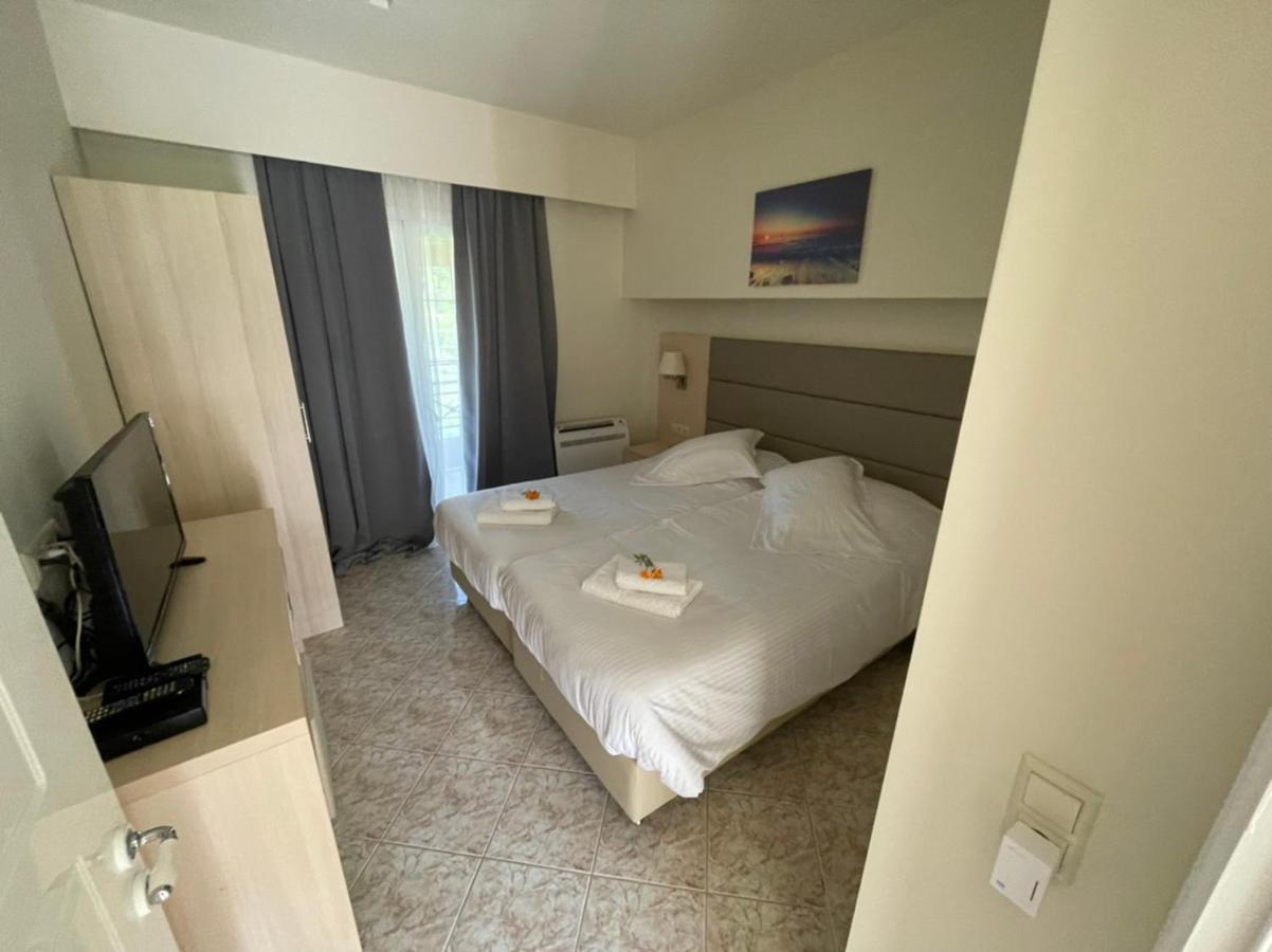 Angelika House 2 Lägenhet Marathiás Exteriör bild