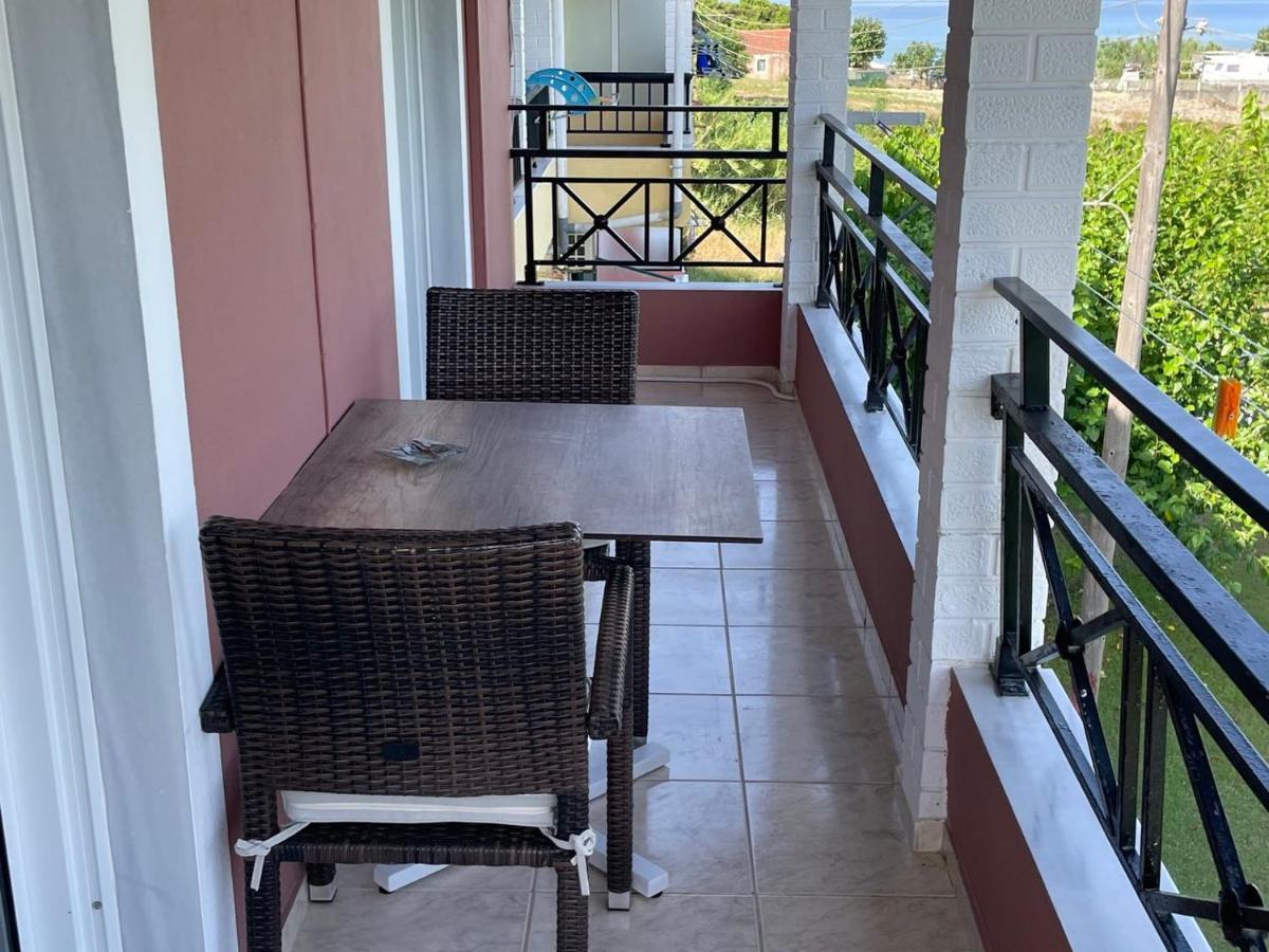 Angelika House 2 Lägenhet Marathiás Exteriör bild